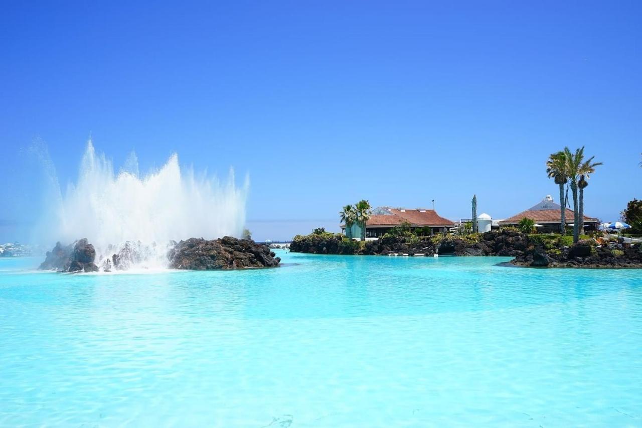Palmeras Playa Studio: Pools, Beach, Sun & Shore Puerto de la Cruz  Extérieur photo