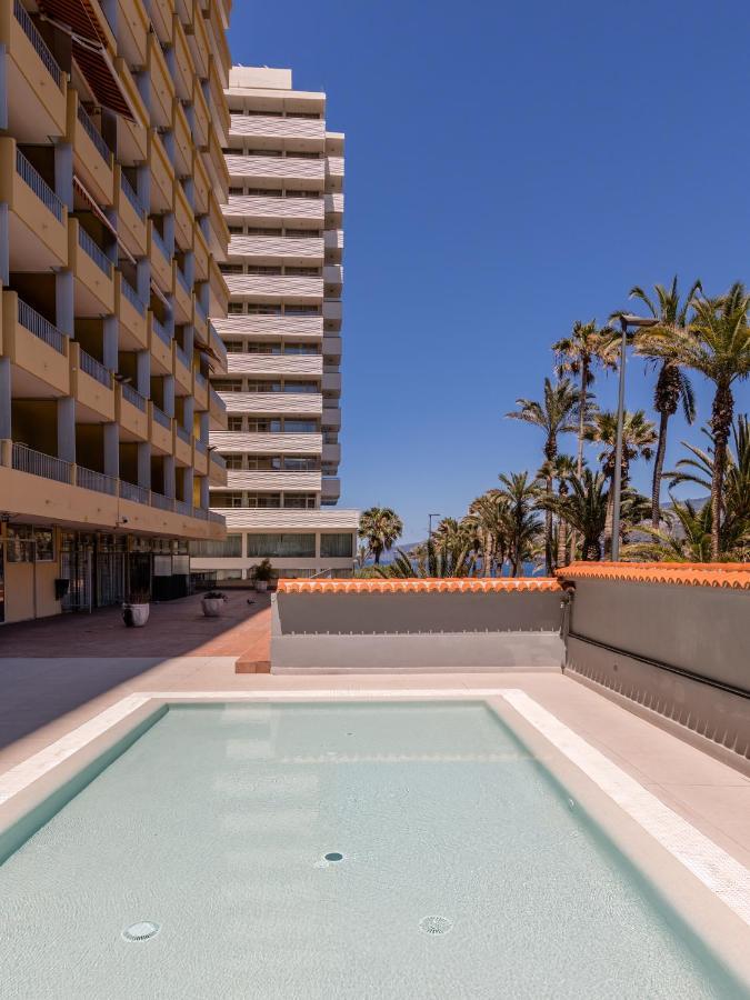 Palmeras Playa Studio: Pools, Beach, Sun & Shore Puerto de la Cruz  Extérieur photo